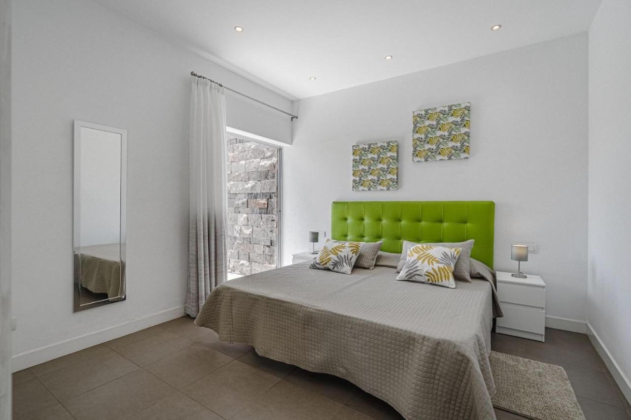 Lux Villa 31 Адехе Екстериор снимка