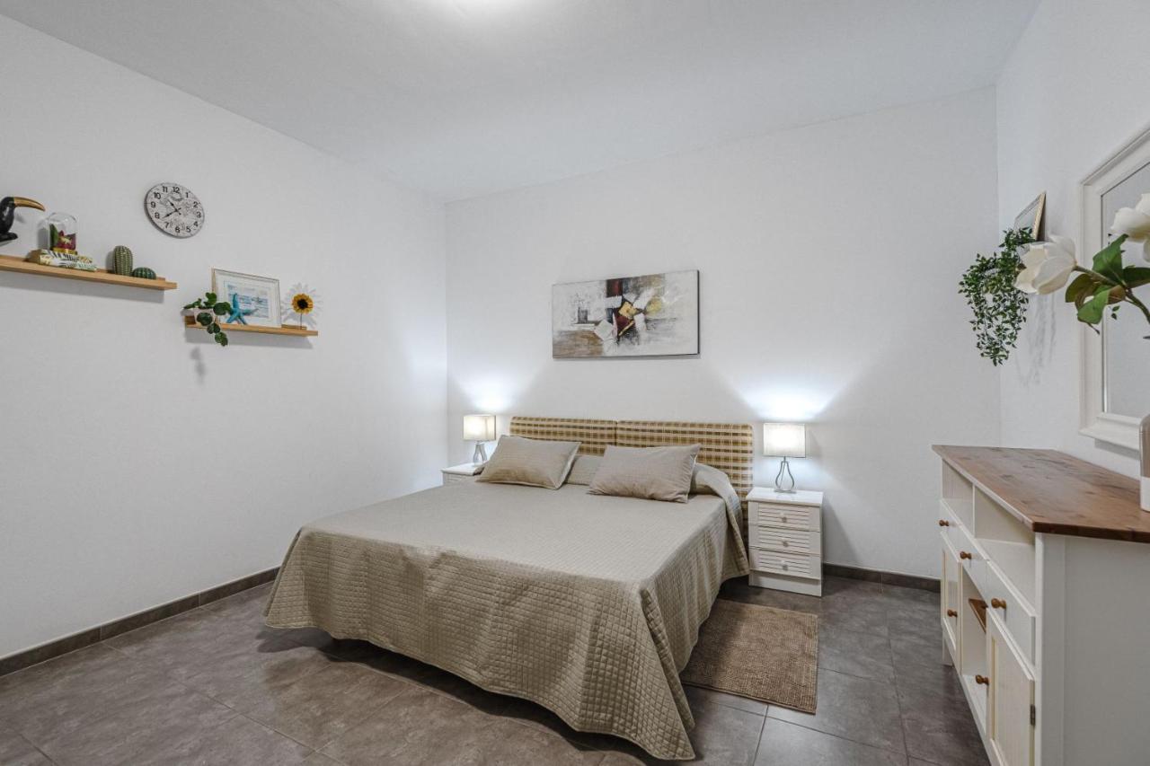 Lux Villa 31 Адехе Екстериор снимка