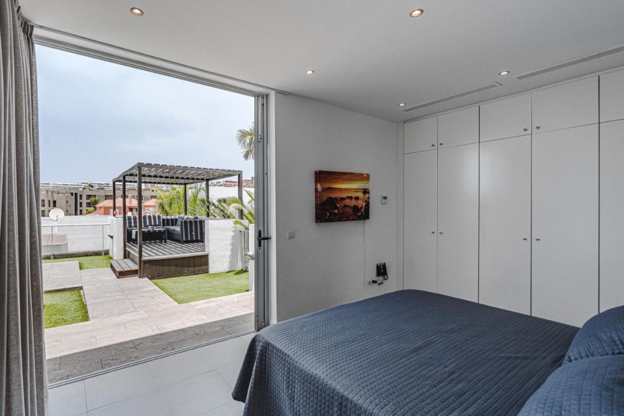 Lux Villa 31 Адехе Екстериор снимка