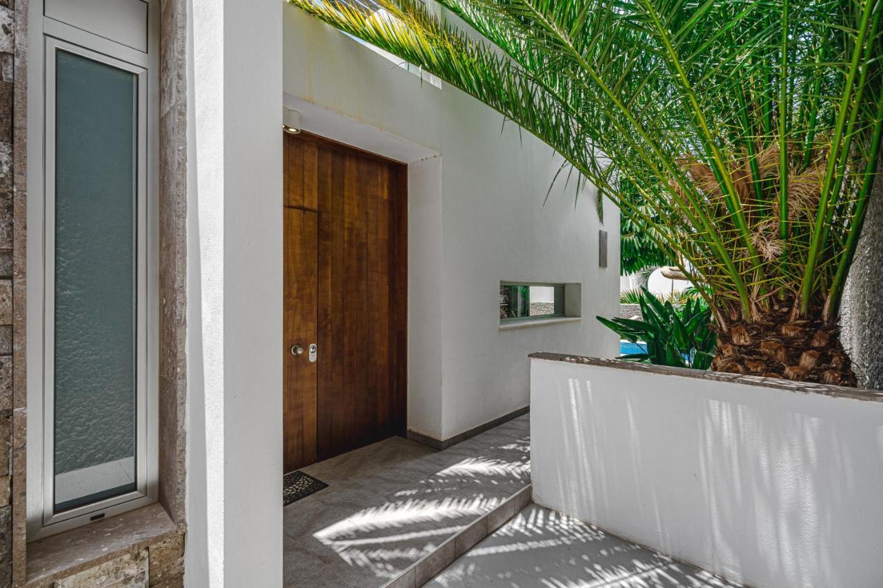 Lux Villa 31 Адехе Екстериор снимка